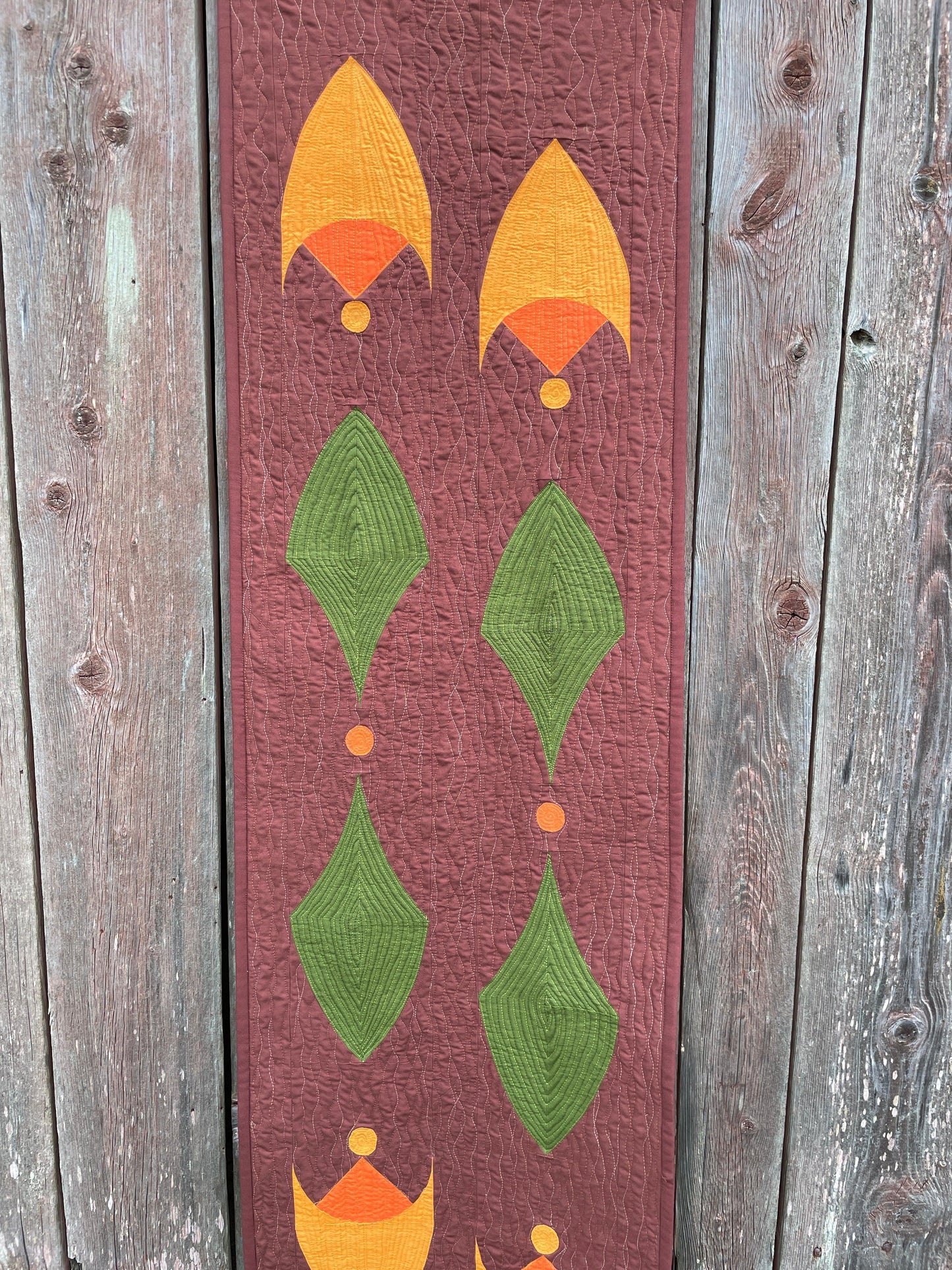 Close up on the table runner.